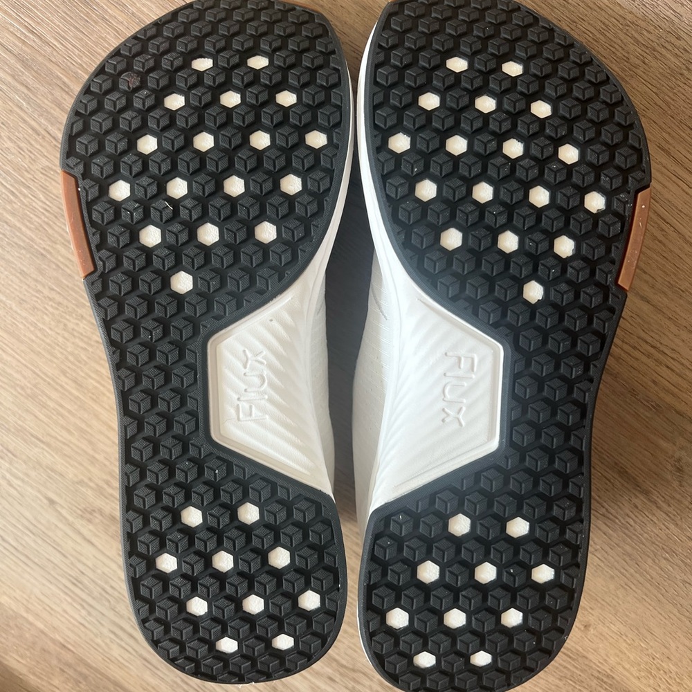 NWT!🎉 FLUX FOOTWEAR Adapt Graphene running shoe! - Picture 4 of 7
